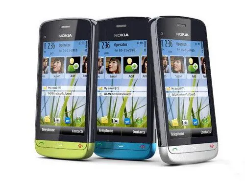 诺基亚C5-03热门智能手机 报价仅需988