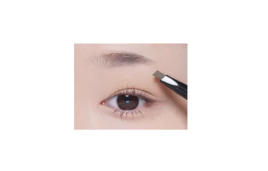 石原里美眉毛画法 减龄一百分的短圆眉