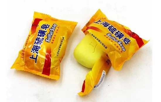 背上长痘痘用硫磺皂 几块钱的东西就能去除背部痘痘