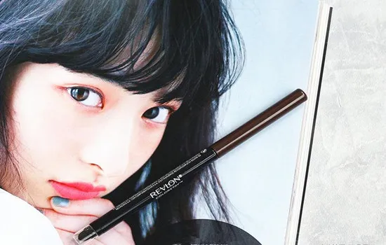 露华浓眼线笔好用吗 revlon不脱妆眼线笔测评