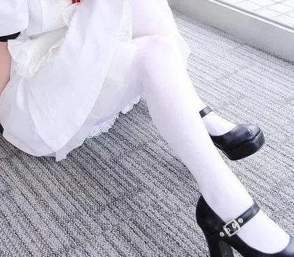 不同的场合如何搭配连裤袜？get以下连裤袜搭配指南