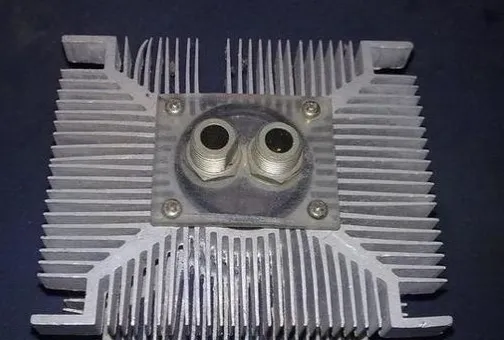 水冷散热器致命缺点是什么？水冷散热器的寿命多久？