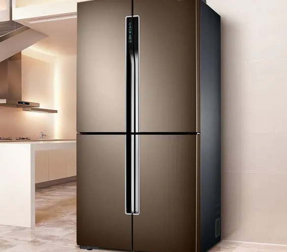 冰箱放厨房和客厅各有什么优缺点？冰箱放哪是最好的？