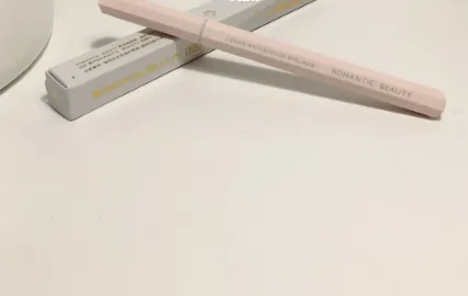 RMT罗小曼彩色眼线笔怎么样？RMT罗小曼彩色