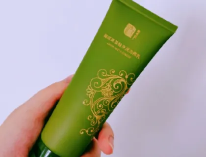 懿庭洁颜乳好不好用？懿庭氨基酸净润洁颜乳值得入手吗