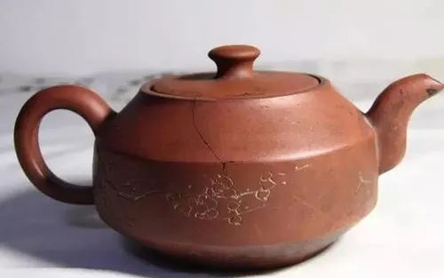 紫砂壶炸裂是不是假的紫砂？如何防止紫砂壶出现裂痕？