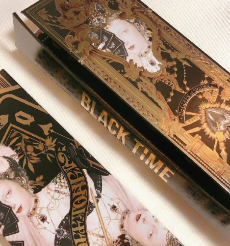 BlACK TIME纸牌皇后眼影盘怎么样？BlACK TIME纸牌皇后好用吗