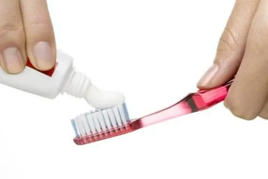 牙痛用什么牙膏比较好？应该怎么选购牙膏？