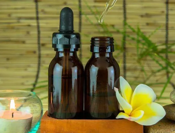 毛巾上的黄色精油怎么去除？精油为什么可以用来泡脚？