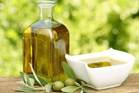 橄榄油的功效和作用 橄榄油的美容作用