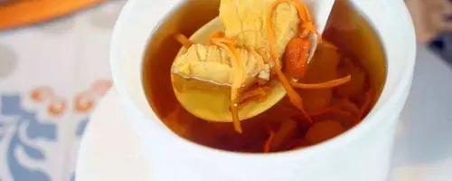 炖汤能放八角吗