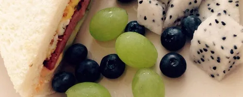 葡萄和火龙果可以一起吃吗