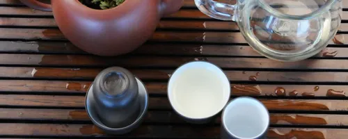 茶具消毒锅需要放水吗