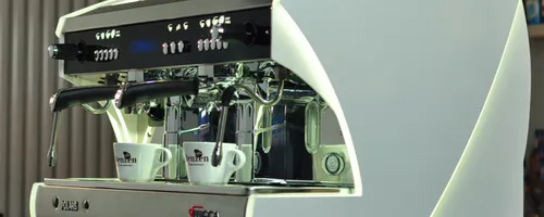 咖啡机能当榨汁机用吗