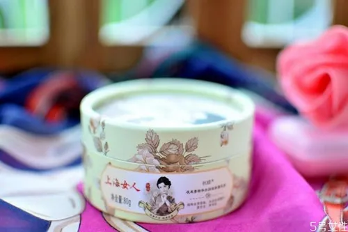 怎么正确使用雪花膏 不同皮肤如何使用雪花膏