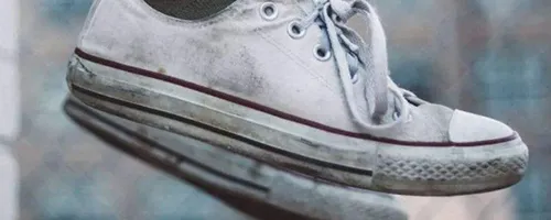 鞋子脏了怎么清洗干净