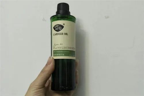 阿芙荷荷巴油可以直接上脸吗 阿芙荷荷巴