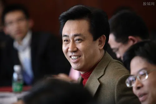 许家印成为中国首善 捐赠28亿人民币