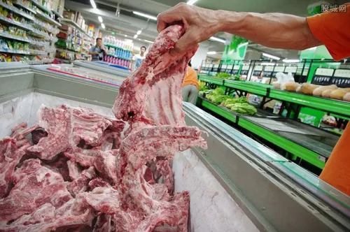济南大润发发臭隔夜肉洗了再卖 这是哪国的品牌？