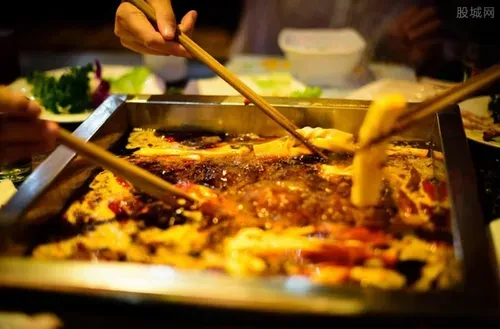 95后夜猫子报告 95后夜宵活力城市前十名有你吗？
