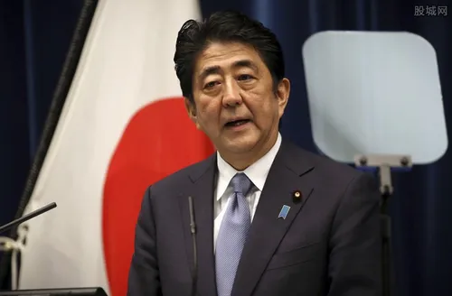 日本下任首相会是谁 岸田文雄会成为安倍晋三继任人吗