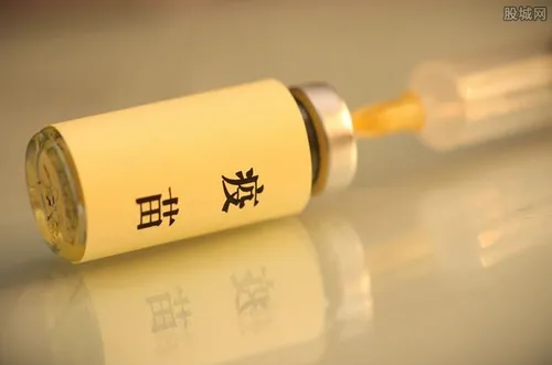 高福谈西安检验师打疫苗仍感染 有三种可能的情况