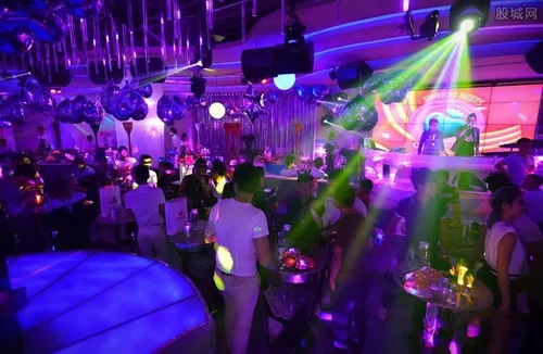 95后夜猫子报告出炉 夜经济是95后的主战场