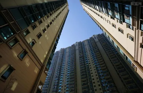 上海楼市怪相：买家因首付低被劝退 具体什么情况