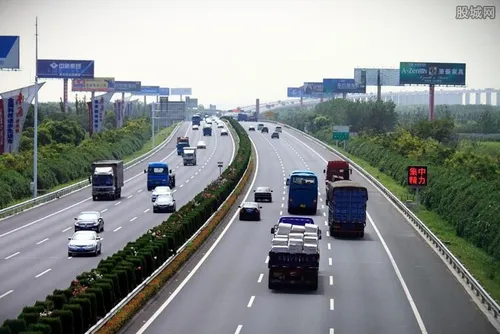 高速公路免费到什么时候结束 时间表出来了