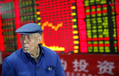 双飞乌鸦是什么意思 交易策略盘点