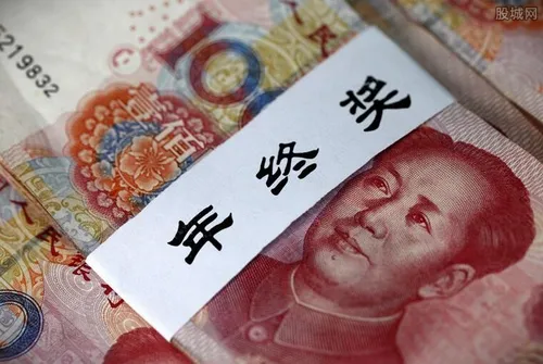 年终奖离职了还发不发 取决于这两个方面