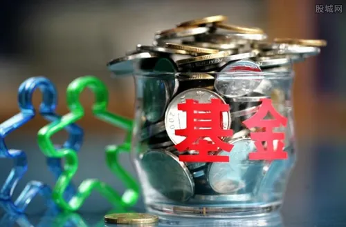 什么是被动型基金 和主动型基金有什么区别