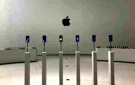 iPhoneX最新图片曝光 苹果或推出iPhoneX