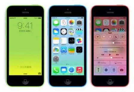 苹果iPhone 5c：五种配色	真机图赏