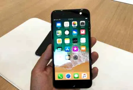 iPhone8强制硬重启改变操作 与1iPhone7大