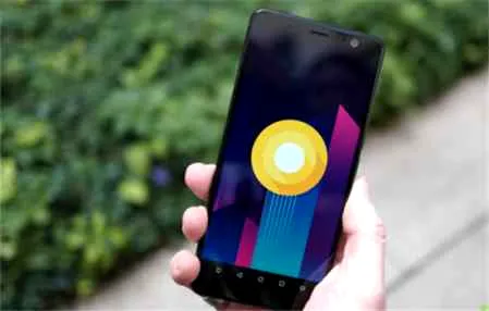 HTC U11 Plus后续新机曝光 或为全面屏中