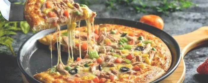 披萨怎么做家庭做法,披萨怎么做家庭做法 烤箱