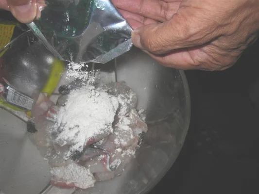 酸菜鱼的做法步骤9