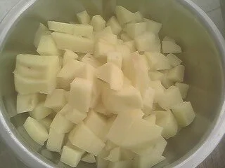 土豆炖牛肉的做法步骤3