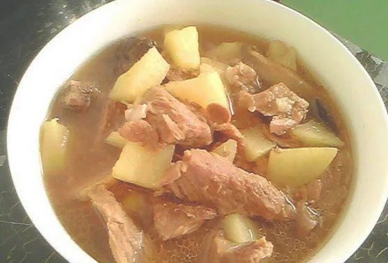 土豆炖牛肉怎么做最有营养(土豆炖牛肉怎么做最好吃)