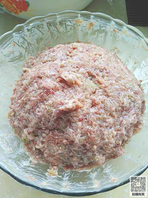 羊肉白萝卜丝水煎包的做法步骤7