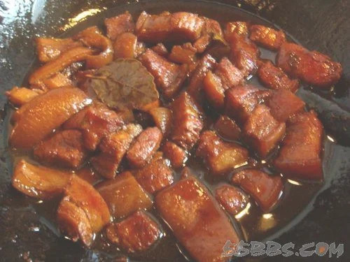 红烧肉放盐吗