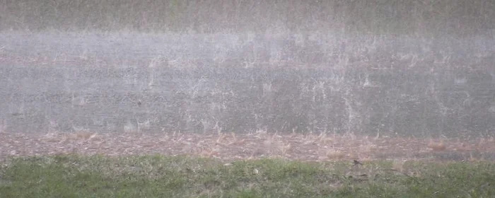 暴雨红色预警代表什么,暴雨红色预警是什