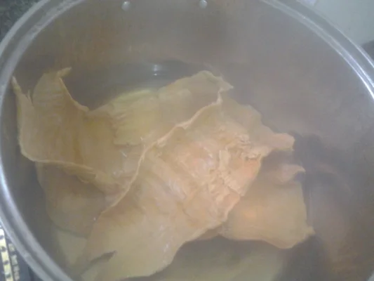 笋干焖鸭的做法步骤2