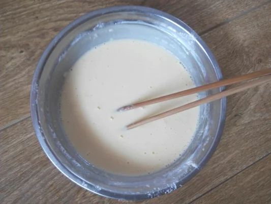 无油小葱鸡蛋饼的做法步骤3