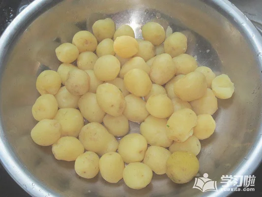 葱香土豆饼的做法步骤3