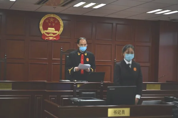外卖小哥深夜送餐猝死清晨才被发现(平台是否承担责任)