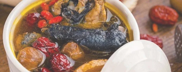 乌鸡怎么做好吃,煮熟的乌鸡怎么做好吃