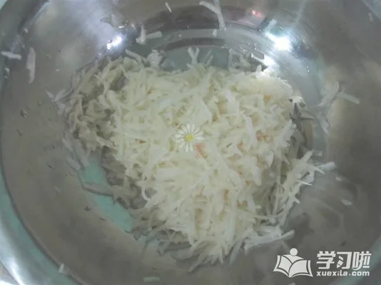 脆口土豆饼的做法步骤2