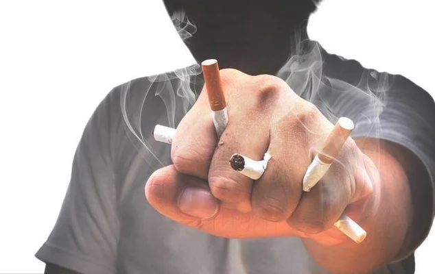 抽烟好还是吸烟好？看完你就知道了!